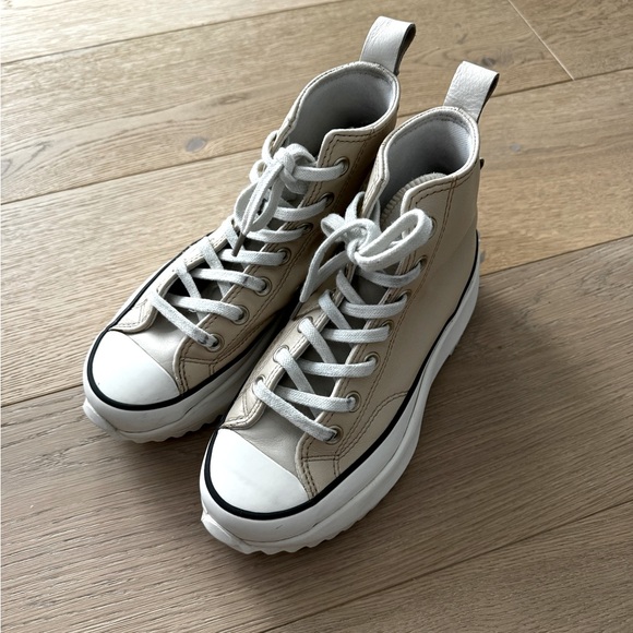 Converse Women's Run Star Hike Platform Chunky Sneakers - Picture 4 of 8